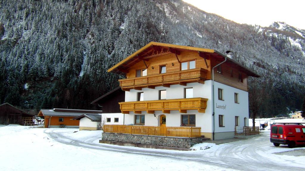 Luenerhof Affittacamere Neustift im Stubaital Esterno foto